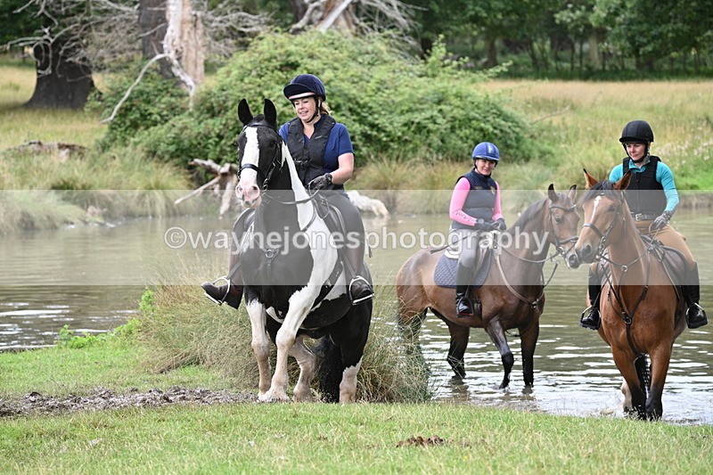 WJ7_3704 - Time at Water 12:15 to 12:50