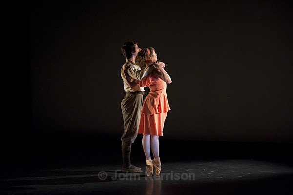 Guilherme Menezes and Nancy Osbaldeston (Vera) - Vera