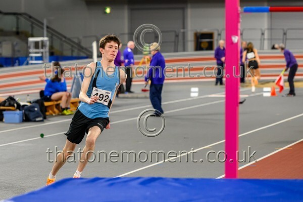 AgeInd25SAT-919277 - Field Male