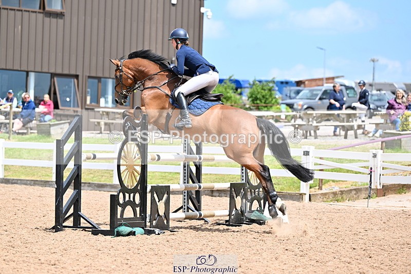 240605A-133729-00594 - Cls 3 Snr 1.05m Open