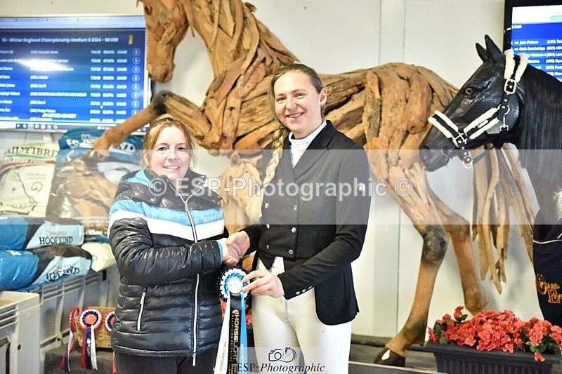 250215-131330-03647 - Medium Silver Presentations