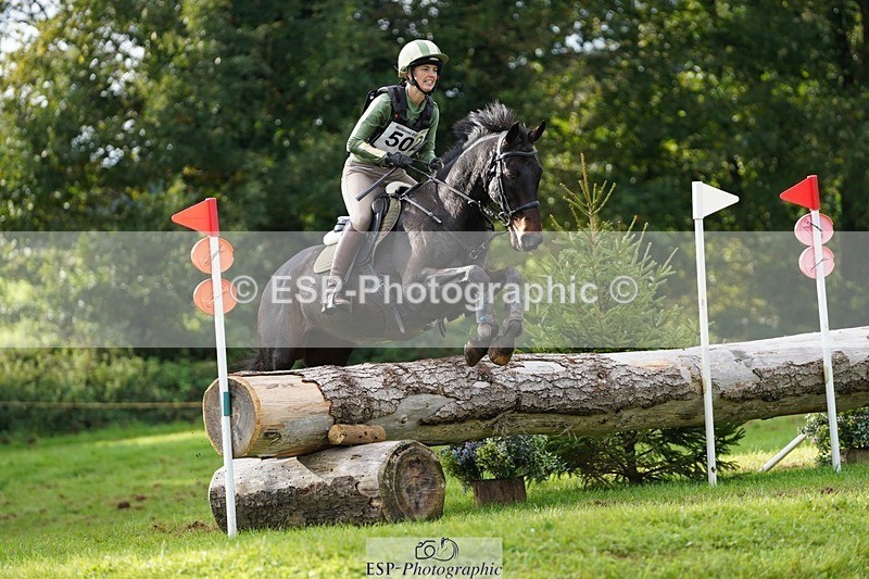 231021-154340-20238 - 502-REBEL.ON.THE.RUN-Ida.Strandberg-SC+XC