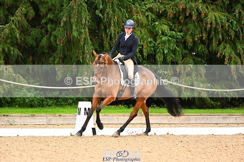 231020-153802-11881 - 214-LIGHT.TOUCH-Liv.Irby-DR