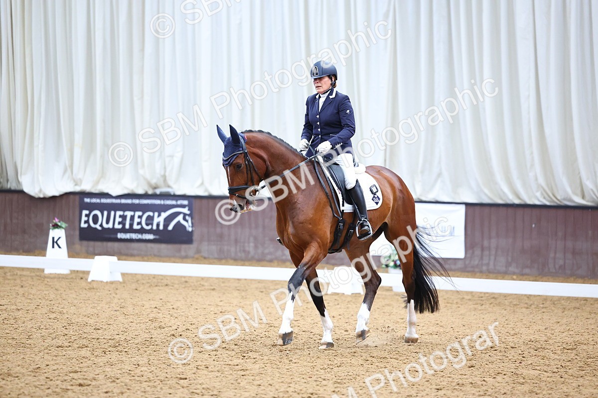 SBM_006497 - Class 5 - novice 6 - 12.04-13.07