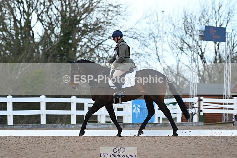 240323A-105955-02476 - DR Novice 24