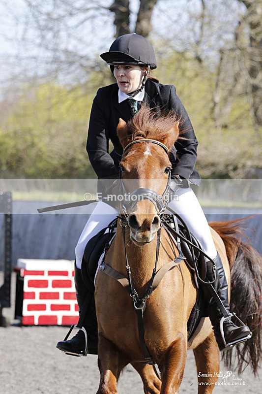 _EST0858 - Bourne Valley Riding Club Winter Showjumping 27/03/22