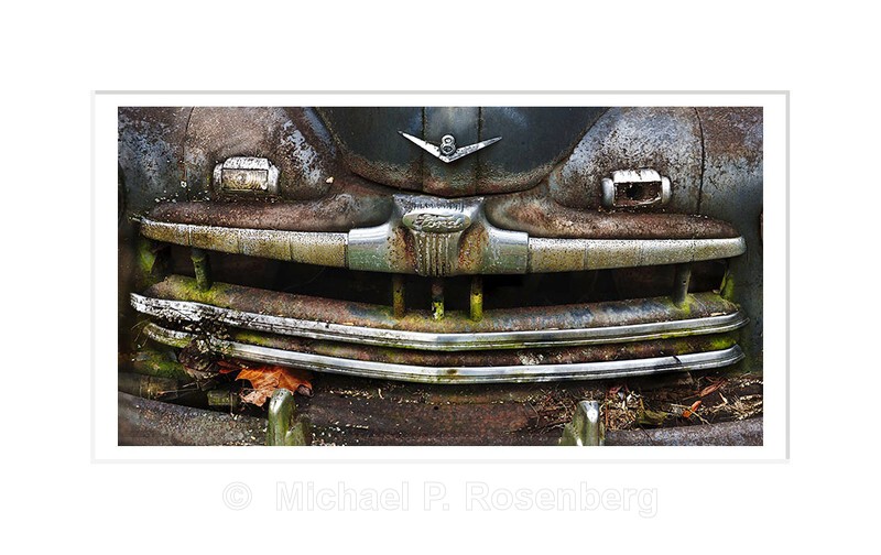 Weathered (Grinning) Ford V8: Autographica Series - AUTOGRAPHICA: Faded Glory