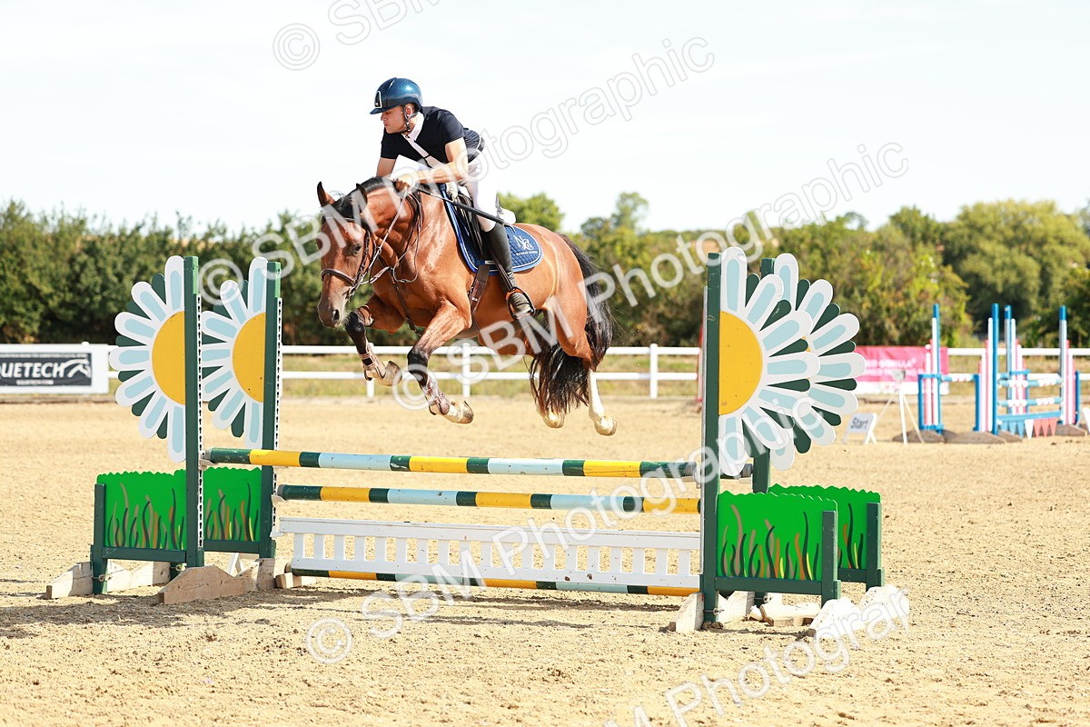 SBM_002705 - Class 9 - Senior British Novice - 90cm