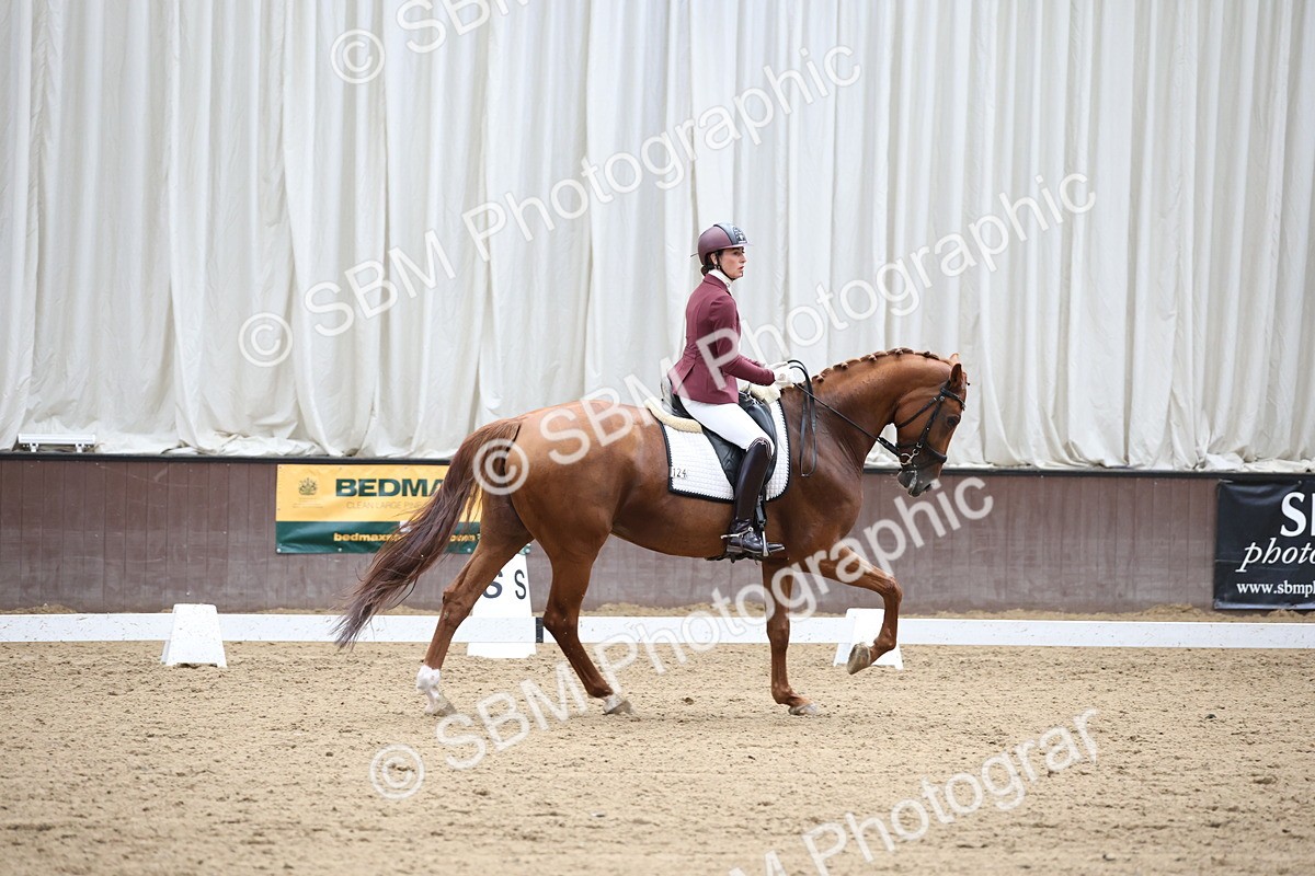 SBM_003447 - Class 5 - Novice 6 Gold - 13.05-14.00