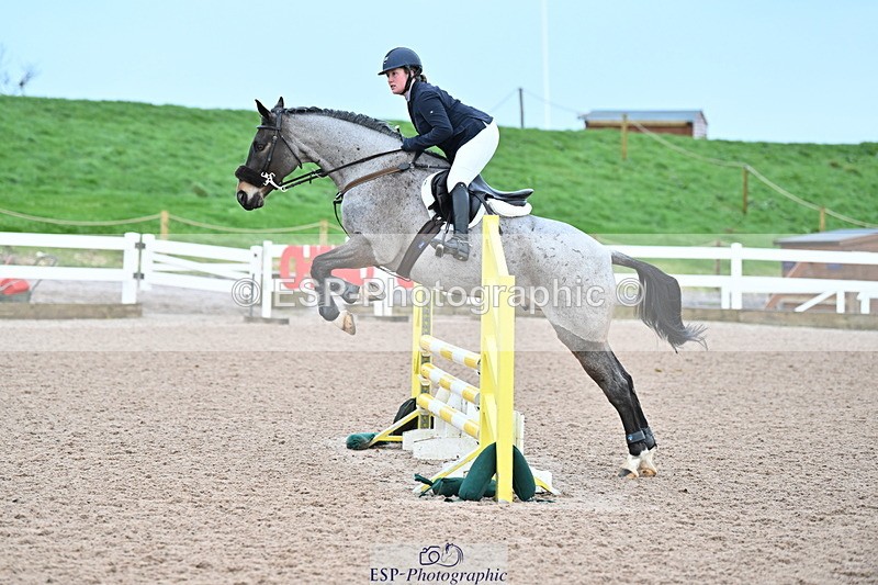 240224A-083002-02783 - Cls 9 British Novice and 90cm Open