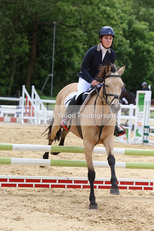 3E7A4431 - Class 7: 70cm Senior