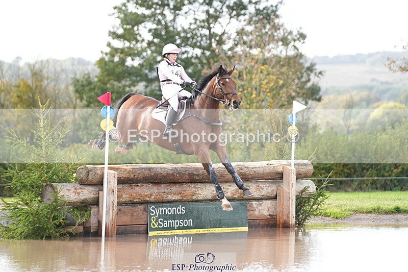 251024A-133021-11133 - B-149-Kate.Rowe