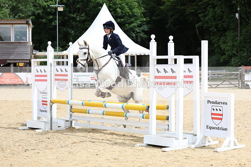 3E7A9104 - Class 4: 70cm