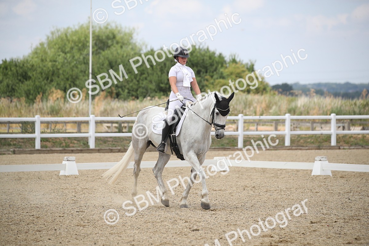 SBM_008892 - Novice 5 - 13.29-14.18