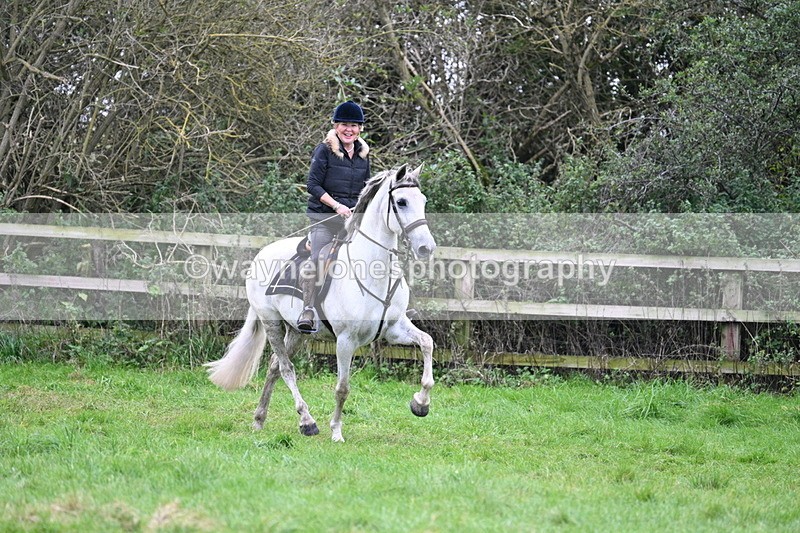 WJ7_1595 - Time at Photographer 13:13 to 13:26