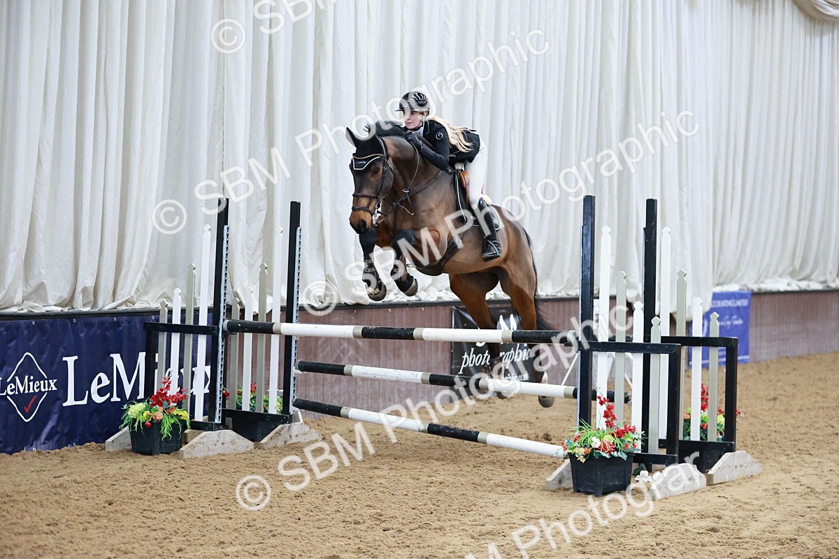 SBM_004240 - Class 11 - Senior Newcomers - 1.10m