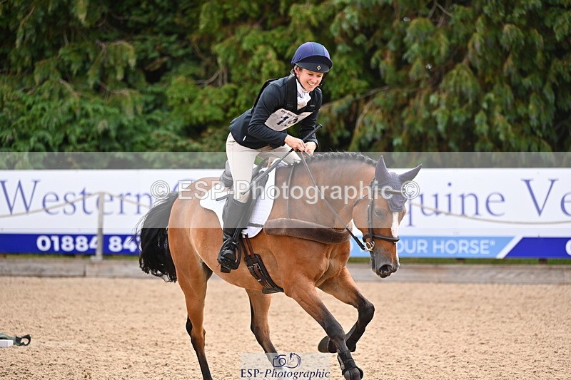 250802A-105224-00726 - A-019-Kath.Bragg-RUMOUR.HAZIT