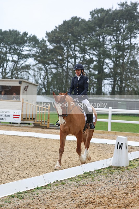 3E7A0911 - Class 5: Novice 1 2024 Section A