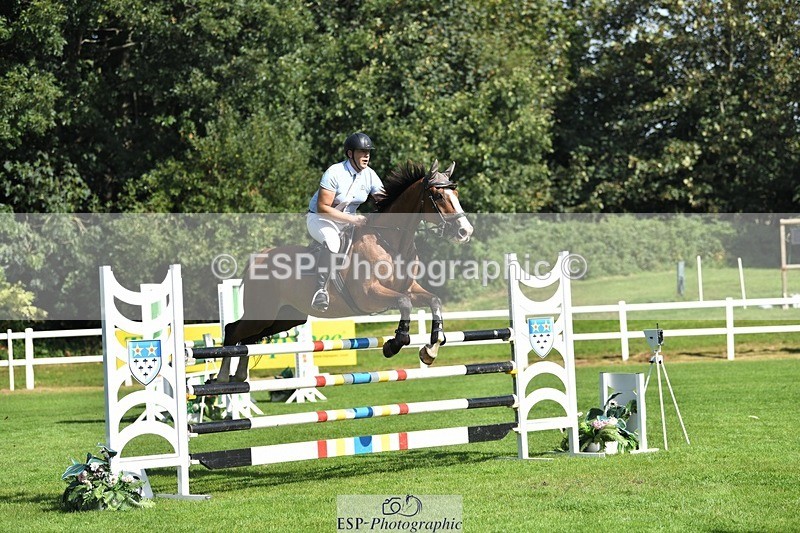 230908-115242-01220 - Cls 2 Snr Foxhunter & 1.20m Open