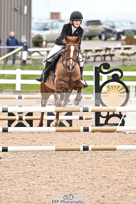 240310A-111815-02285 - Cls 4 Pony Discovery and 90cm Open