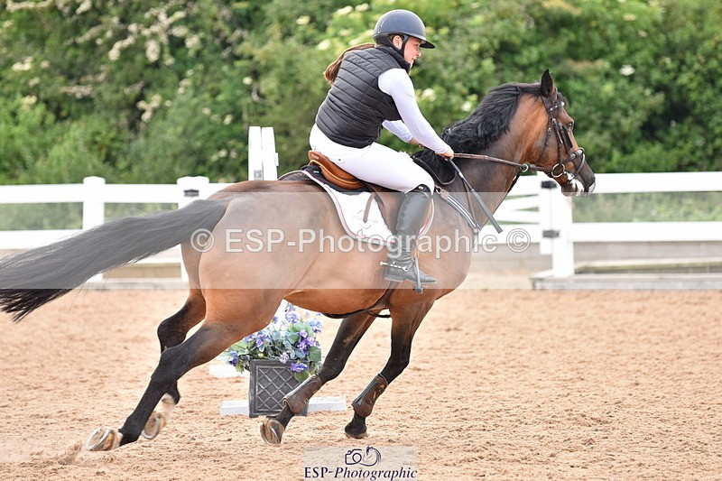 230609A-180546-01783 - Jolly Jumps Ride and Run