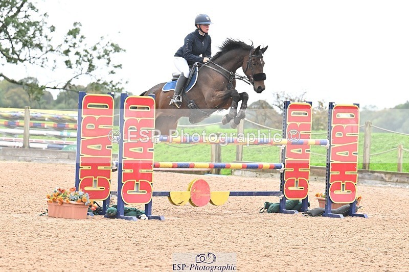 251003-131651-01072 - Cls 3 Foxhunter and 1.20m