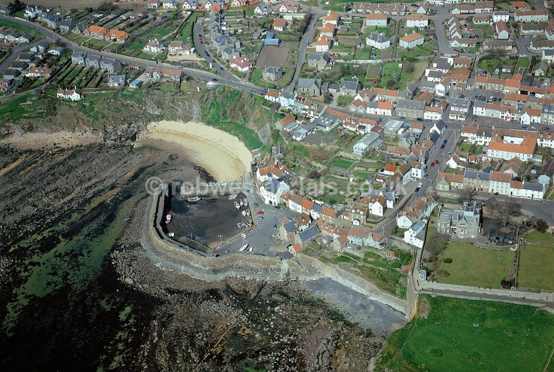 A00012A Coastal Village of Crail Fife in 2001 - East and north coastlines