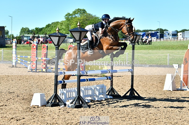 230624A-171410-02746 - Cls 36 Children on Horses 95cm