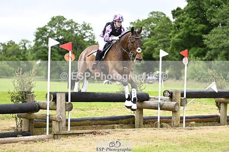 240623-103437-01082 - BE 90 XC 09-35 tro 10-30