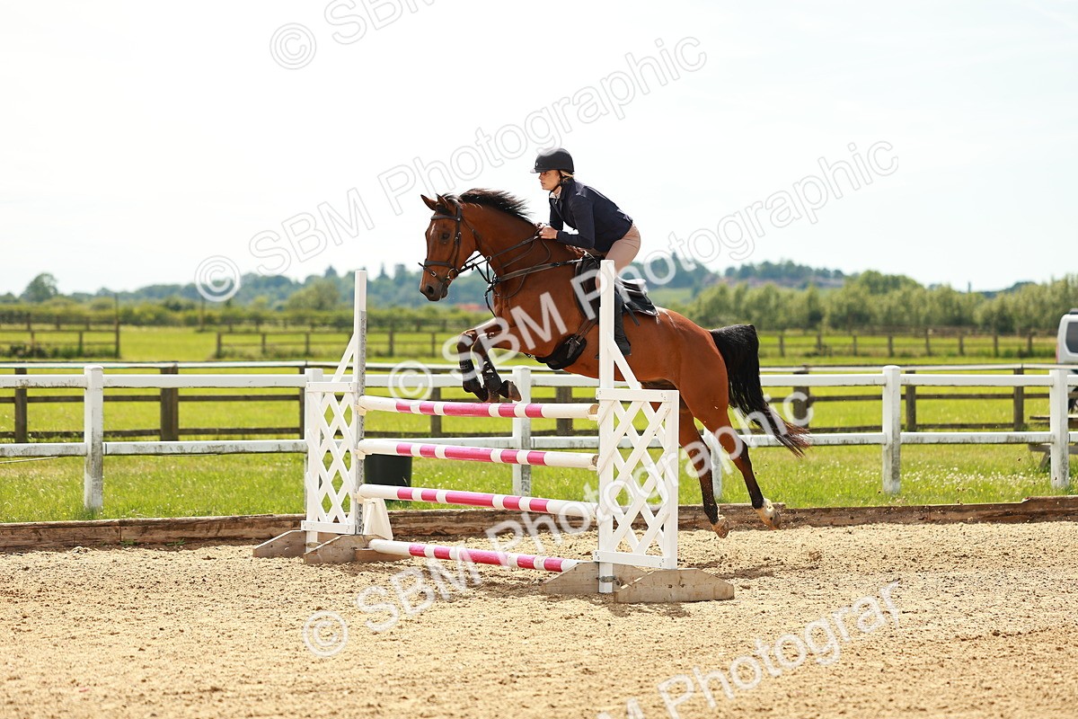 SBM_002398 - Class 4 - Senior Newcomers - 1.10m