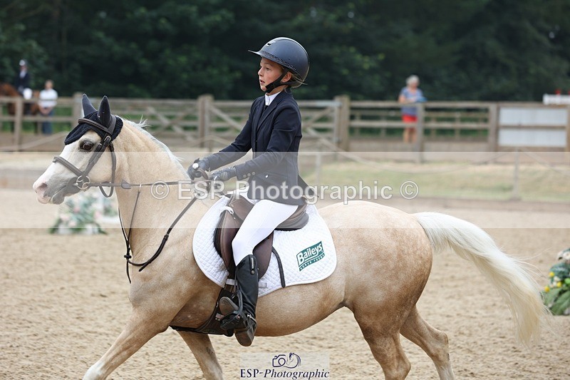 230618-103658-10232 - Cls 19 Pony Intro 1m