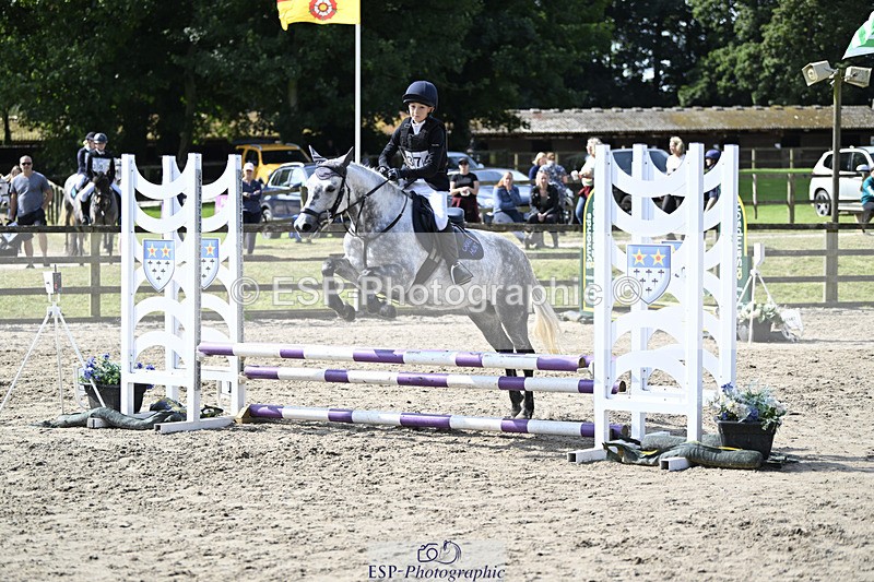 240823X-111114-15952 - 60cm R2 11.00 to 12.30