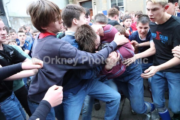 AA075962 - Christmas Boys Ba'