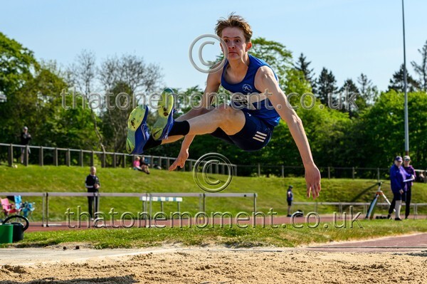 East25Sun-911021 - Field Male