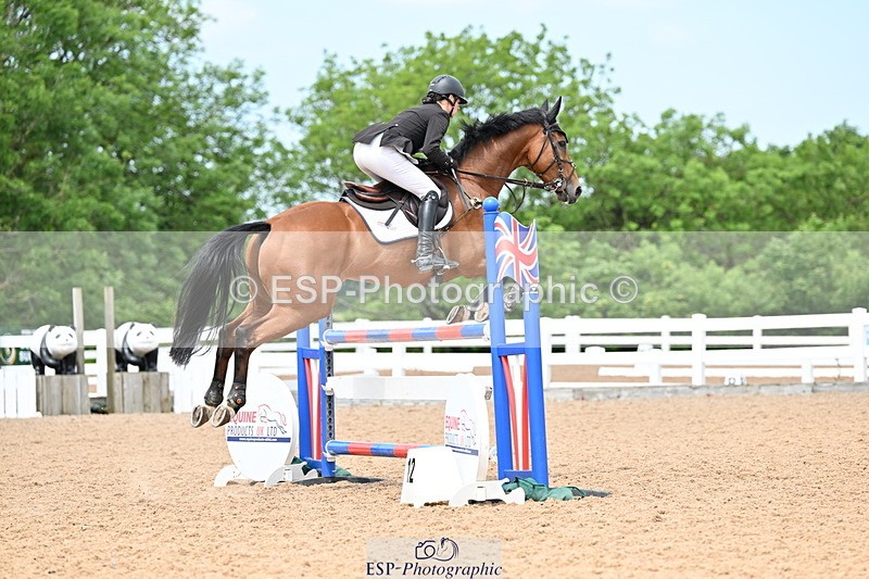 240605A-131005-00489 - Cls 3 Snr 1.05m Open