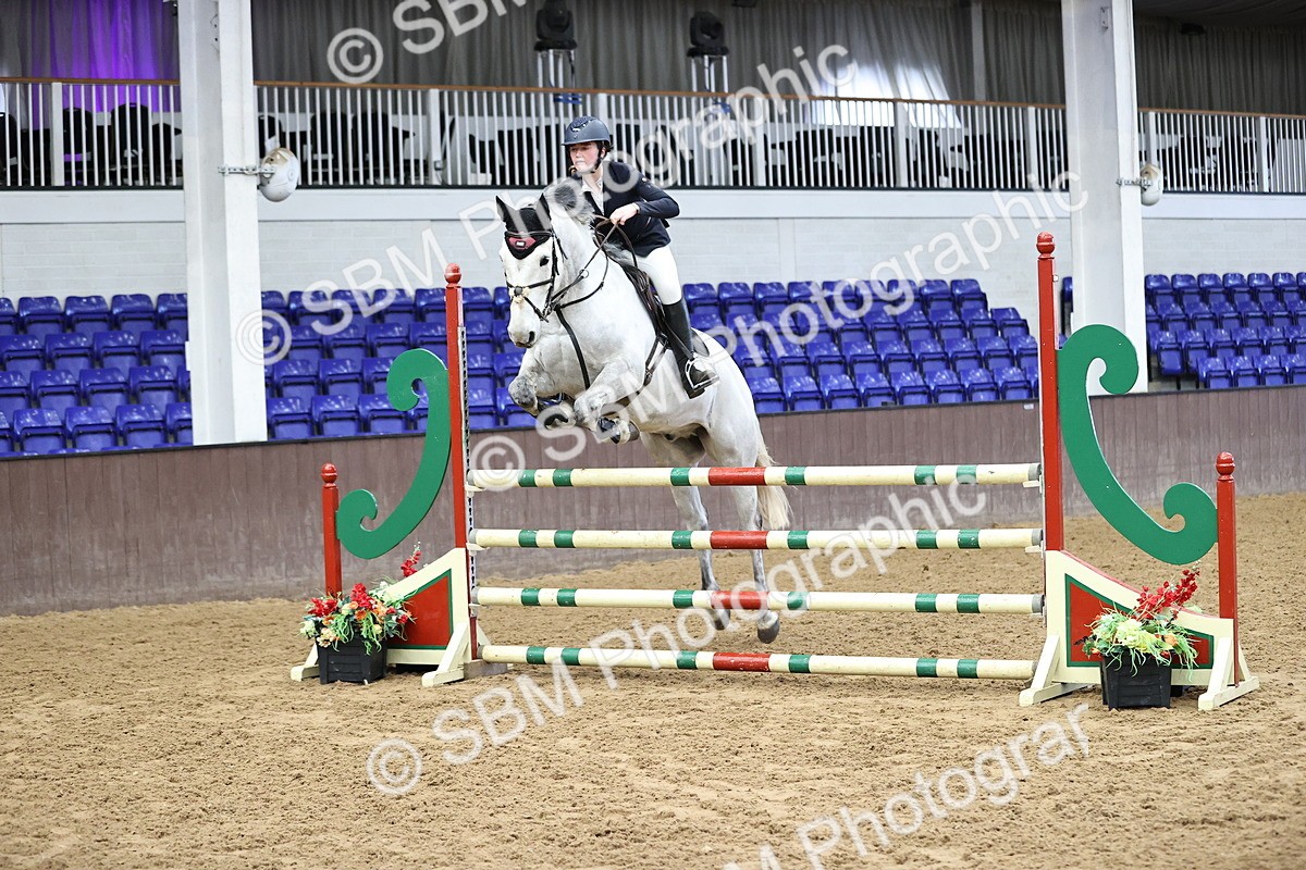 SBM_006215 - Class 16 - Senior Newcomers - 1.10m Open