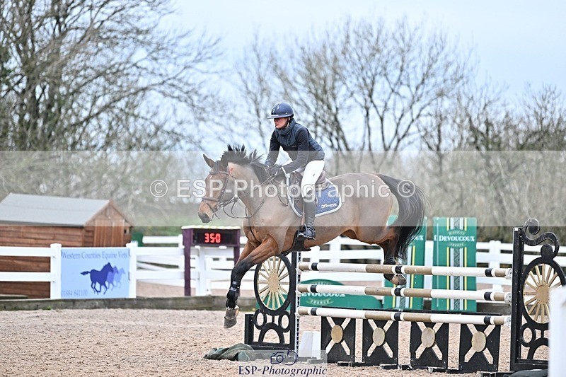 241127-135558-00714 - Cls 05A&B Snr Fox & 1.20m Open