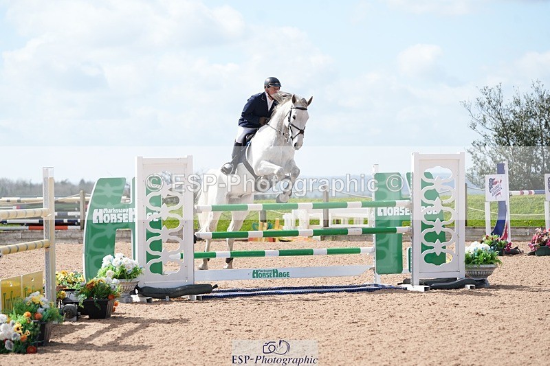 260328-122340-03371 - Cls 15 Foxhunter