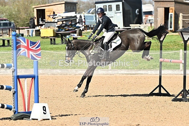 250416-152227-01707 - Cls 6 Foxhunter and 1.20m