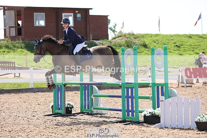 240629A-102628-04116 - Cls 17 Discovery and 90cm Open