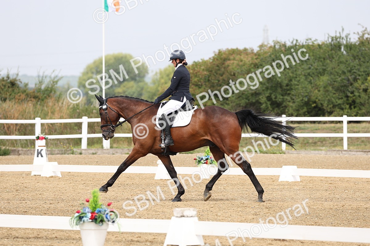 SBM_006240 - Class 6 - novice 6 - 11.50-12.46