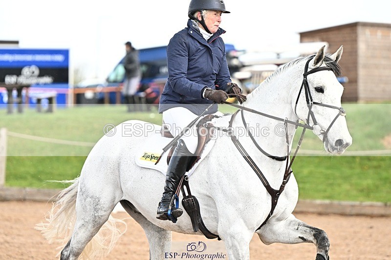 250416-095613-00154 - Cls 1 British Novice and 90cm