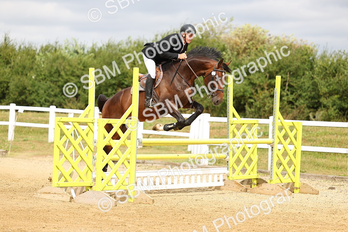 SBM_009289 - Class 2 - Senior Discovery - 1.00m Open