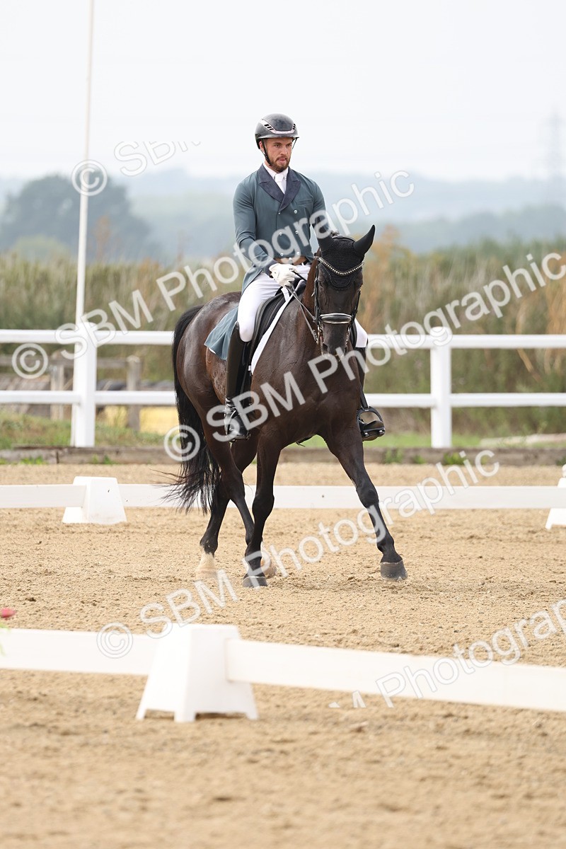 SBM_008319 - Class 10 - FEI INT I - 16.10-16.50