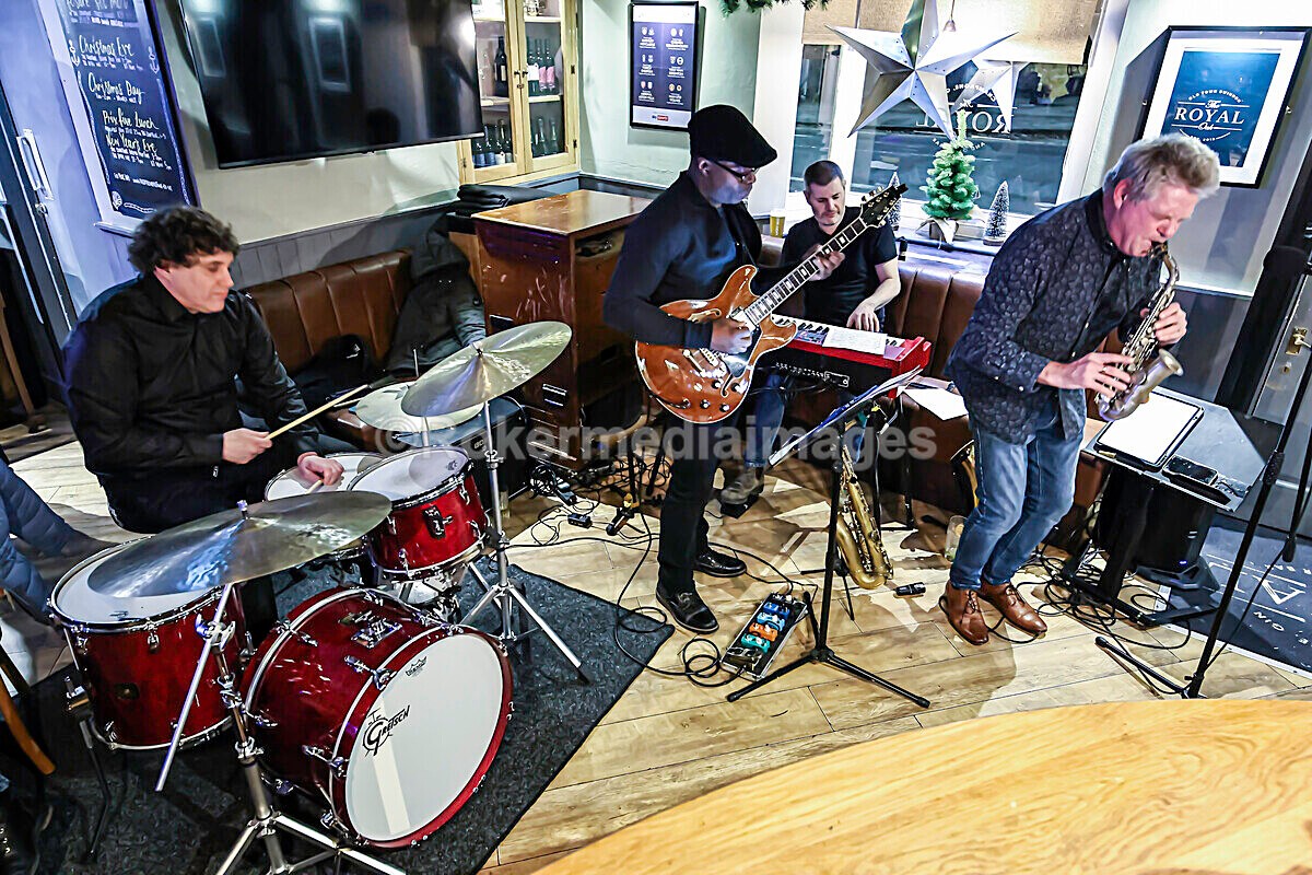 Derek Nash Dec 2025-43 - Derek Nash and Jonny Henderson Trio