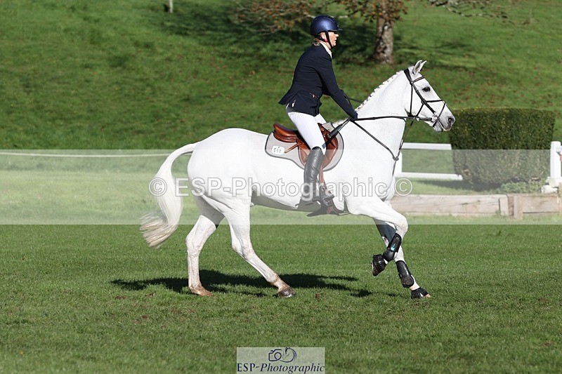 231022-105627-24852 - 651-RATHNAGREW.GREY.TEX-Nicola.Horsley-gubbins-TrotUp+SJ