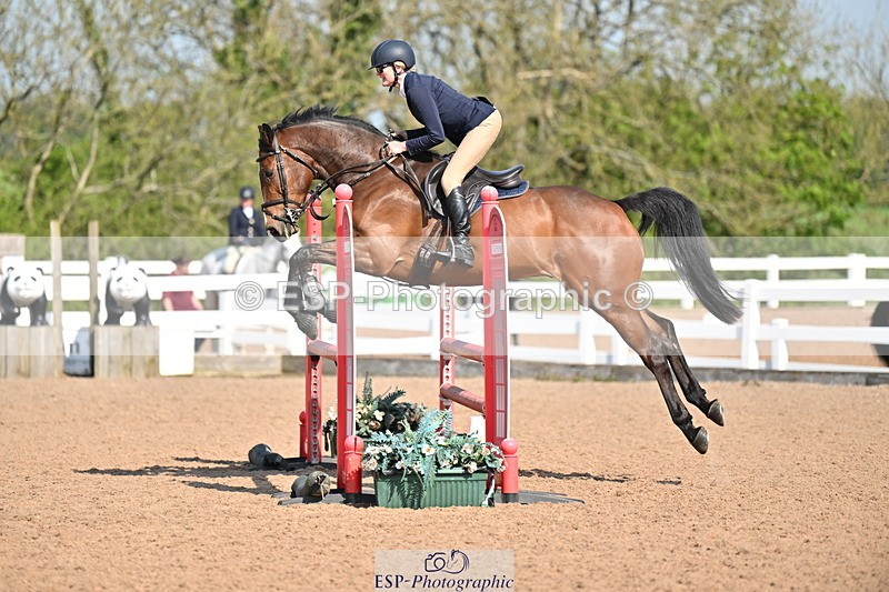 240509A-095524-00289 - Cls 1 British Novice and 90cm Open