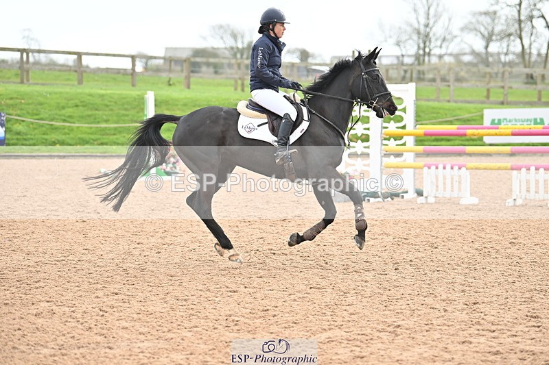 240405A-123737-01259 - Cls 3 Foxhunter