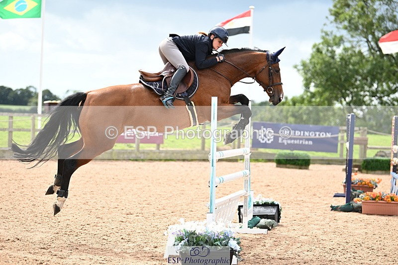 240912A-132406-01676 - Cls 4 Snr 1.20m Open