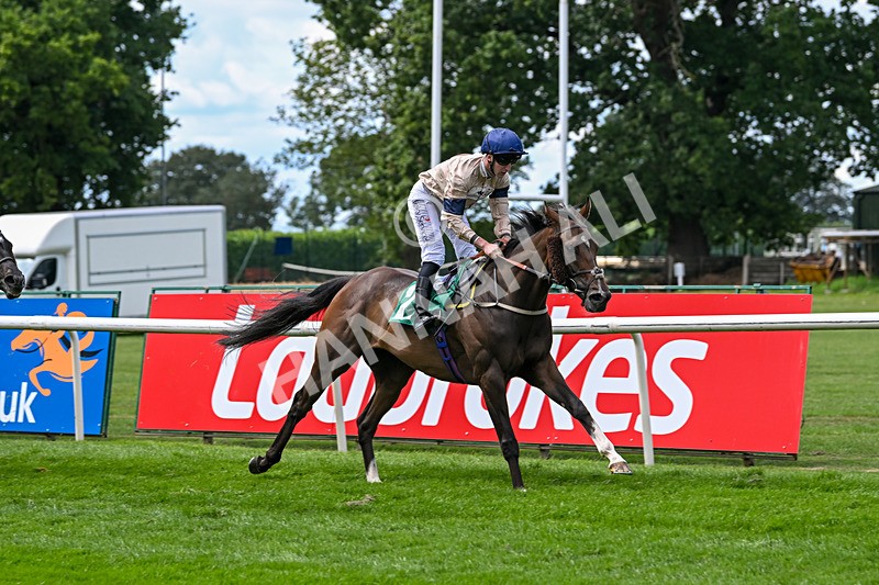 020825-Race 3-Ancient Myth-2881 - Race 3